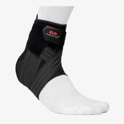 MD4305 McDavid Phantom 3+ Ankle Brace