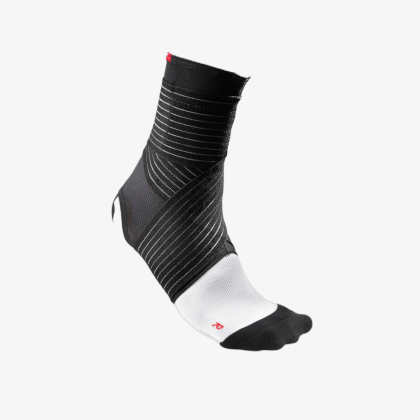 MD433 McDavid Dual Strap Ankle Support black