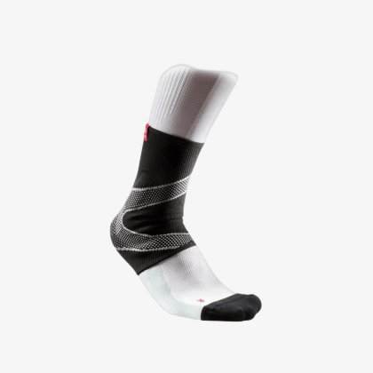 MD5115 McDavid Ankle Sleeve 4-way elastic with gel buttresses