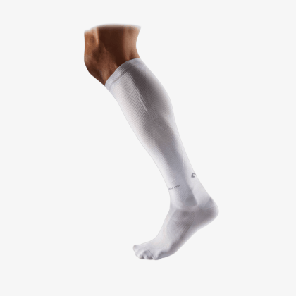 MD8831 McDAVID Recovery compression socks white