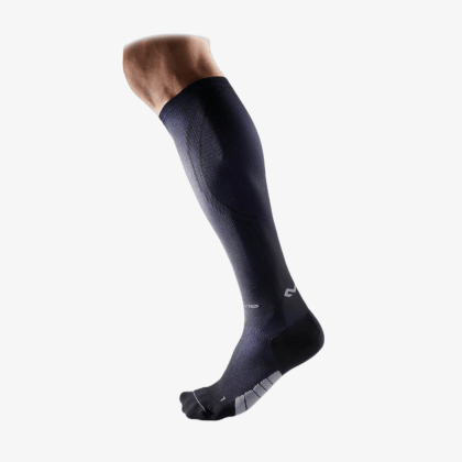 MD8832 McDAVID Active Runner socks black